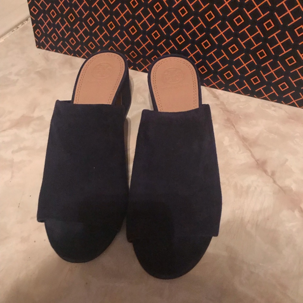 Tory Burch Shoes Navy Suede Size 7M